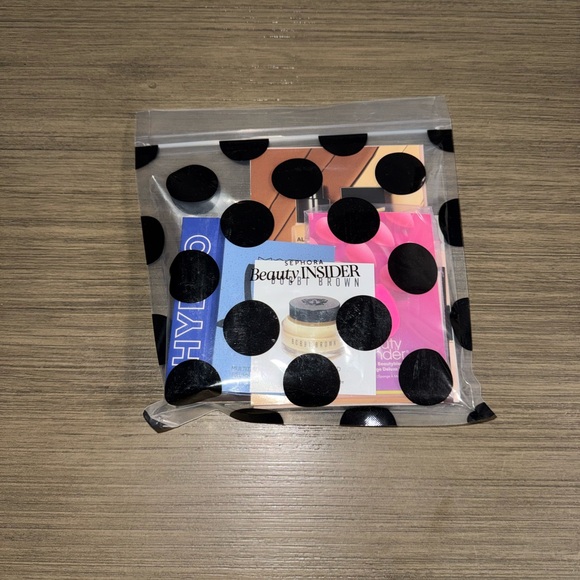 Sephora Beauty Insider Sample Set - Picture 2 of 4
